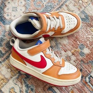 Nike Court Borough Low - 1Y